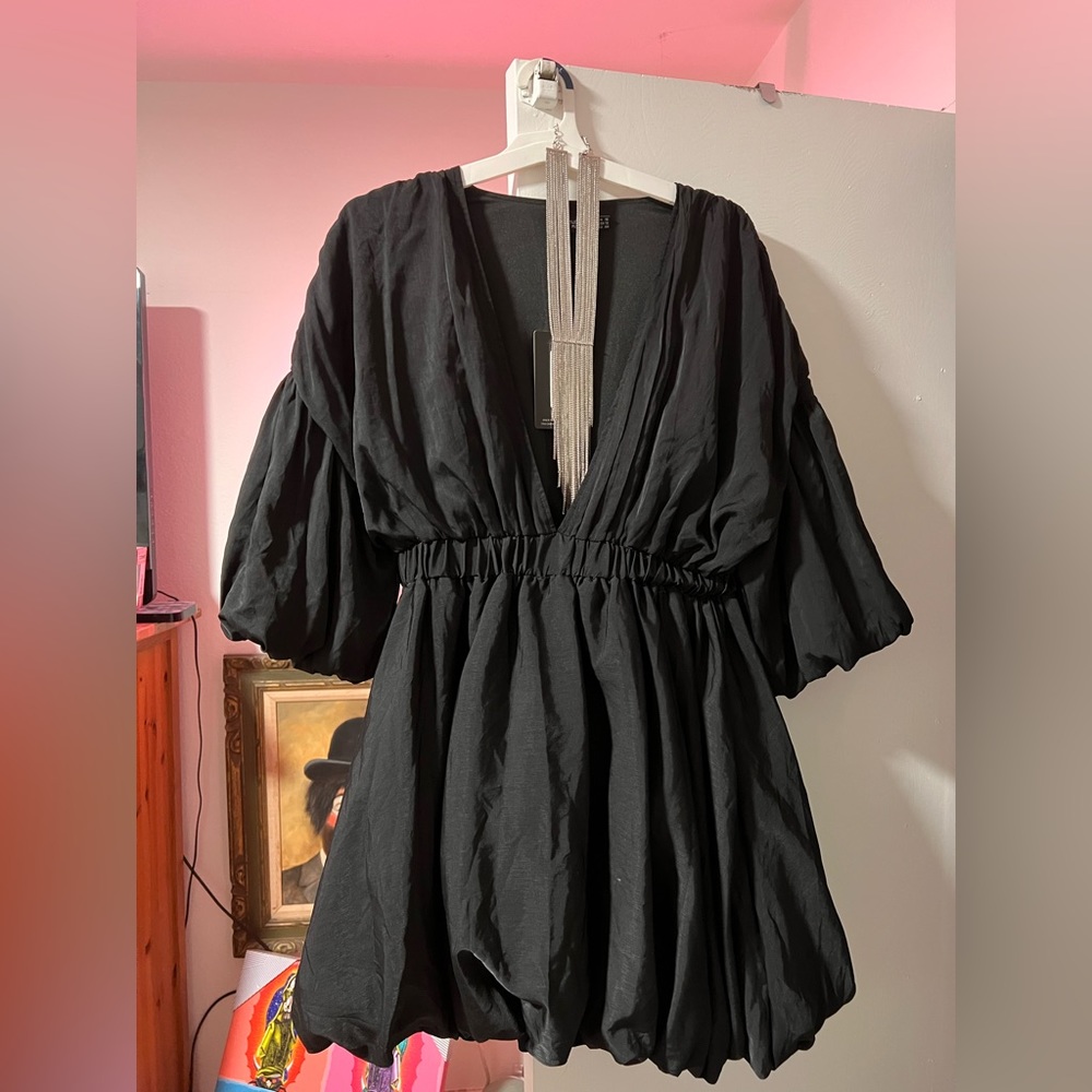 Black puff sleeve mini dress necklace separate but can add it in